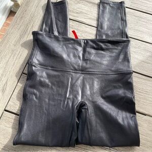 SPANX Glossy Black Faux Leather Leggings Womens Size Large